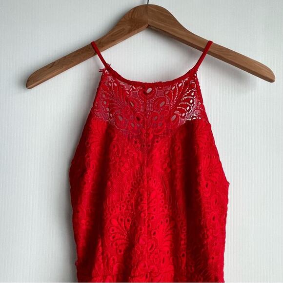 Soieblu red lace dress halter style neckline button detail down back hi-lo hem - Picture 2 of 7